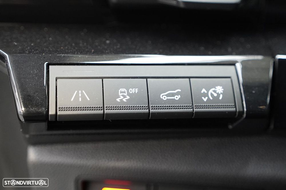 Renault Austral 1.3 Mild Hybrid Iconic Auto - 19