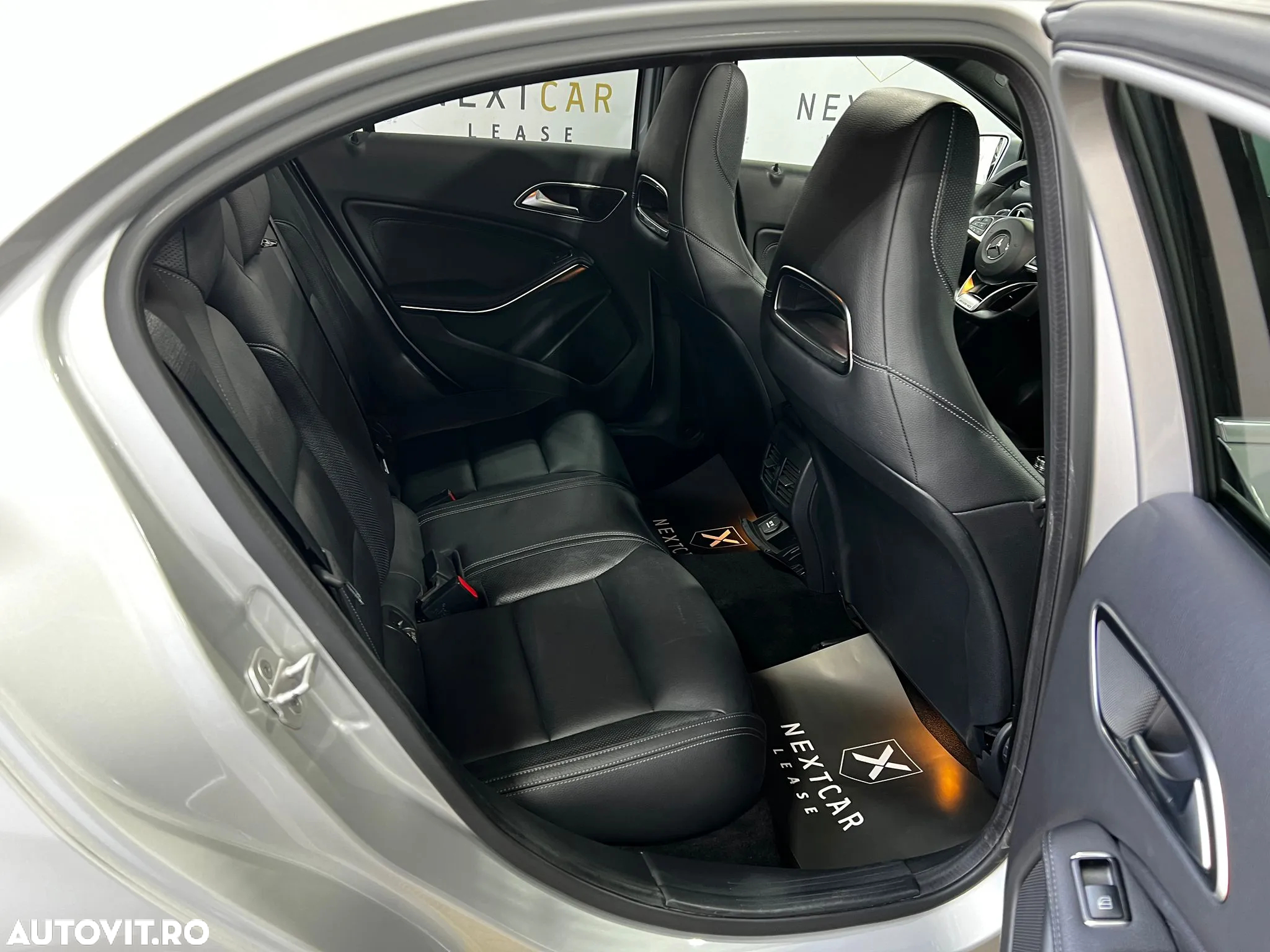 Mercedes-Benz A 45 AMG 4MATIC Aut. - 12