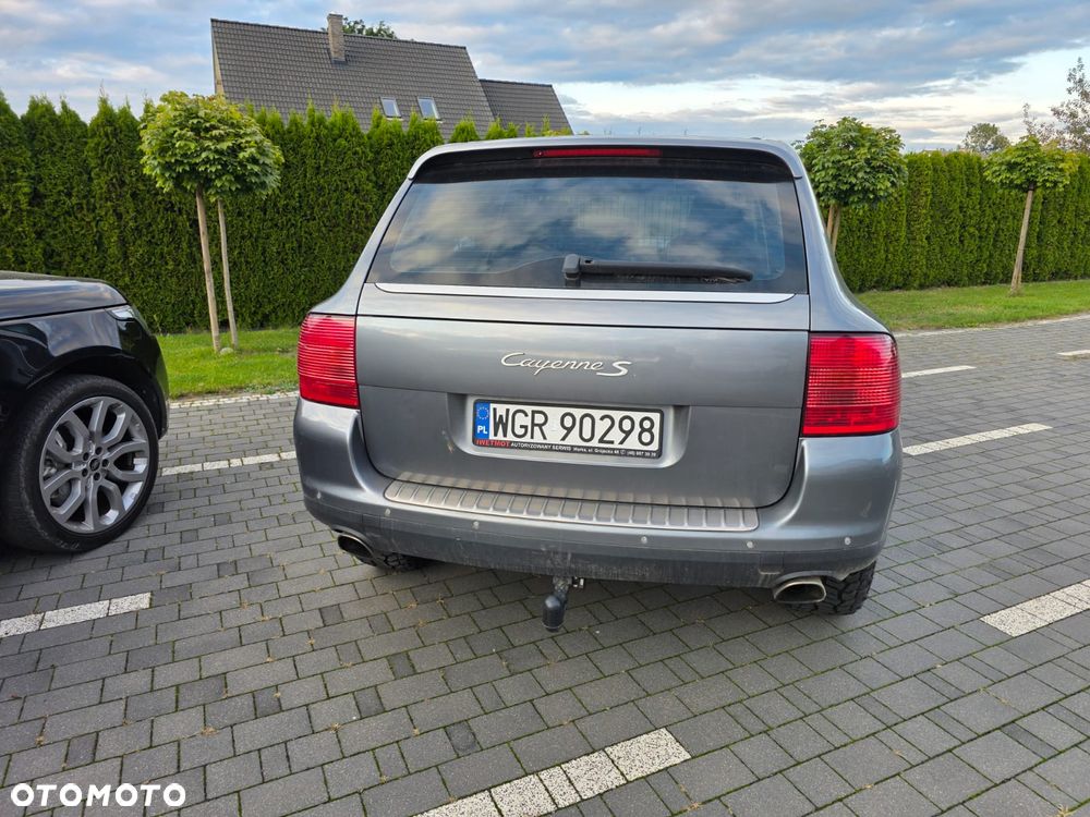 Porsche Cayenne - 3