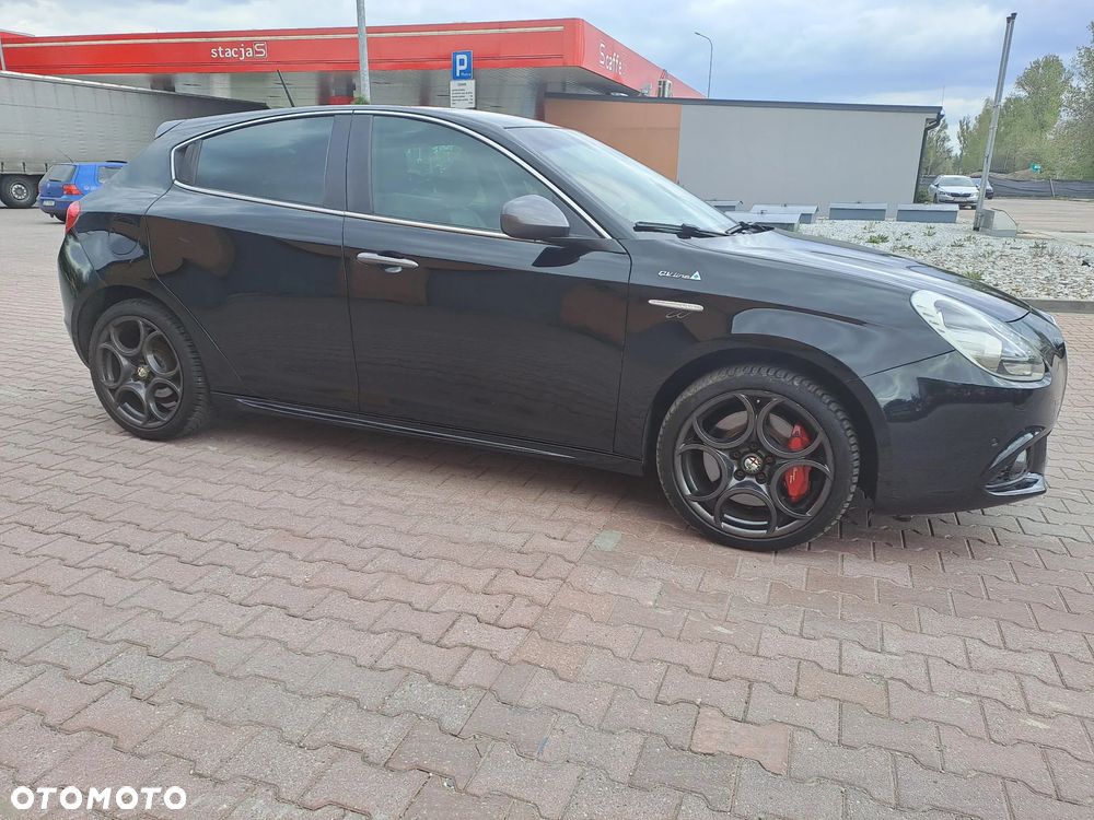 Alfa Romeo Giulietta 2.0 JTDM 16V TCT Sport - 4