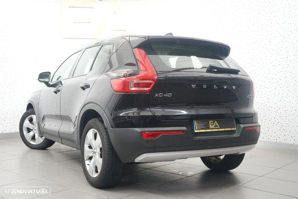 Volvo XC 40 2.0 D3 Momentum - 4