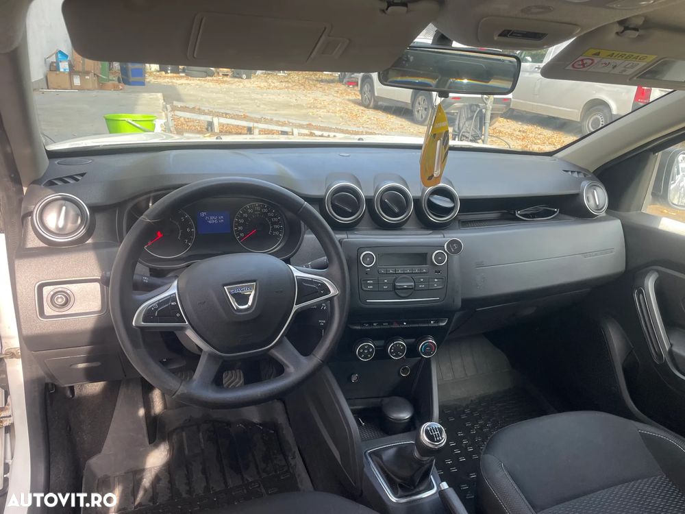 Dacia Duster 1.5 Blue dCi 4WD Comfort - 10