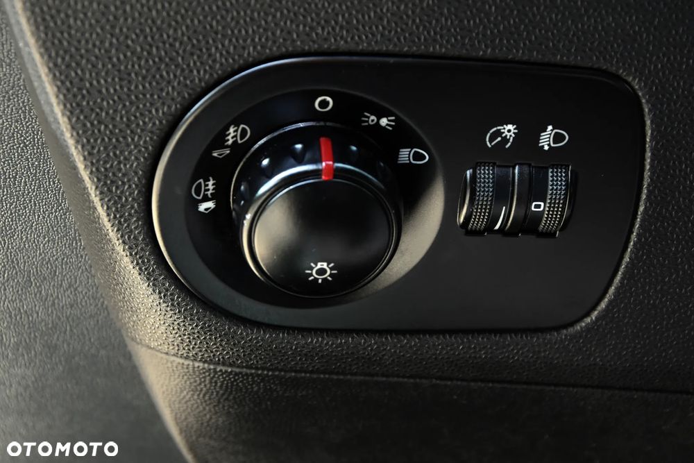 Seat Leon 1.6 Audience - 17