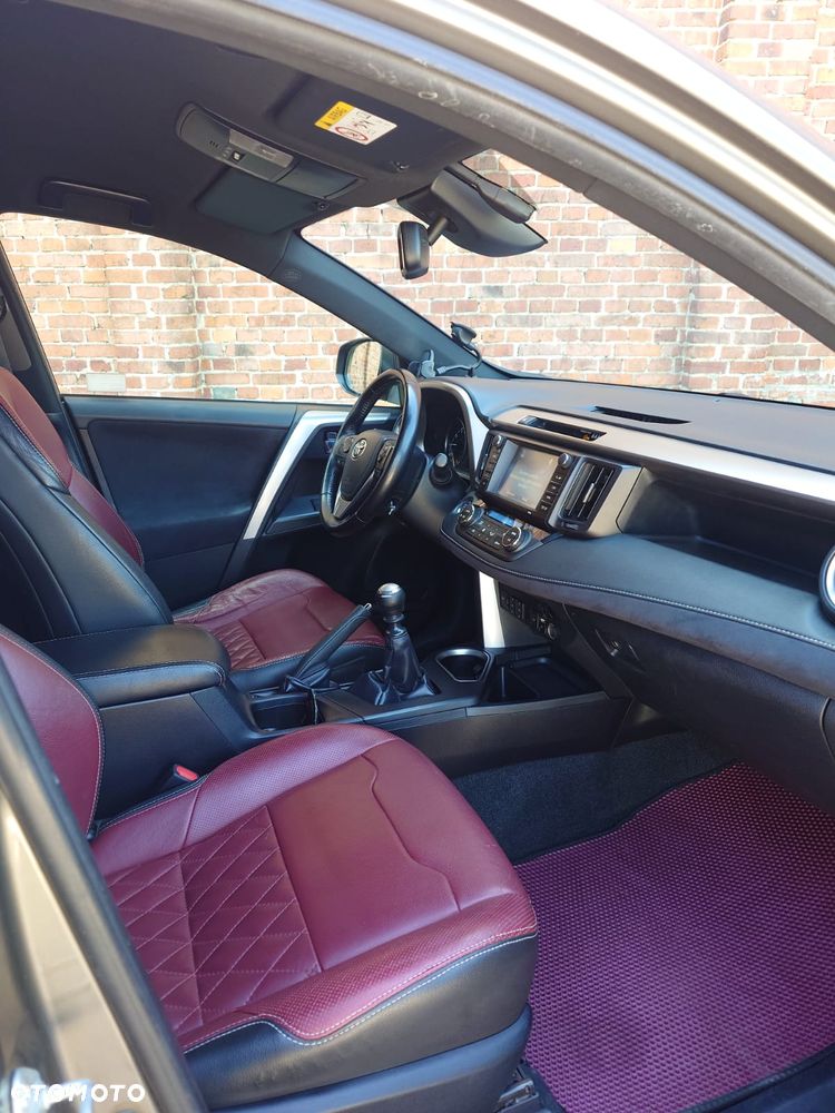 Toyota RAV4 2.0 Prestige 4x4 - 16