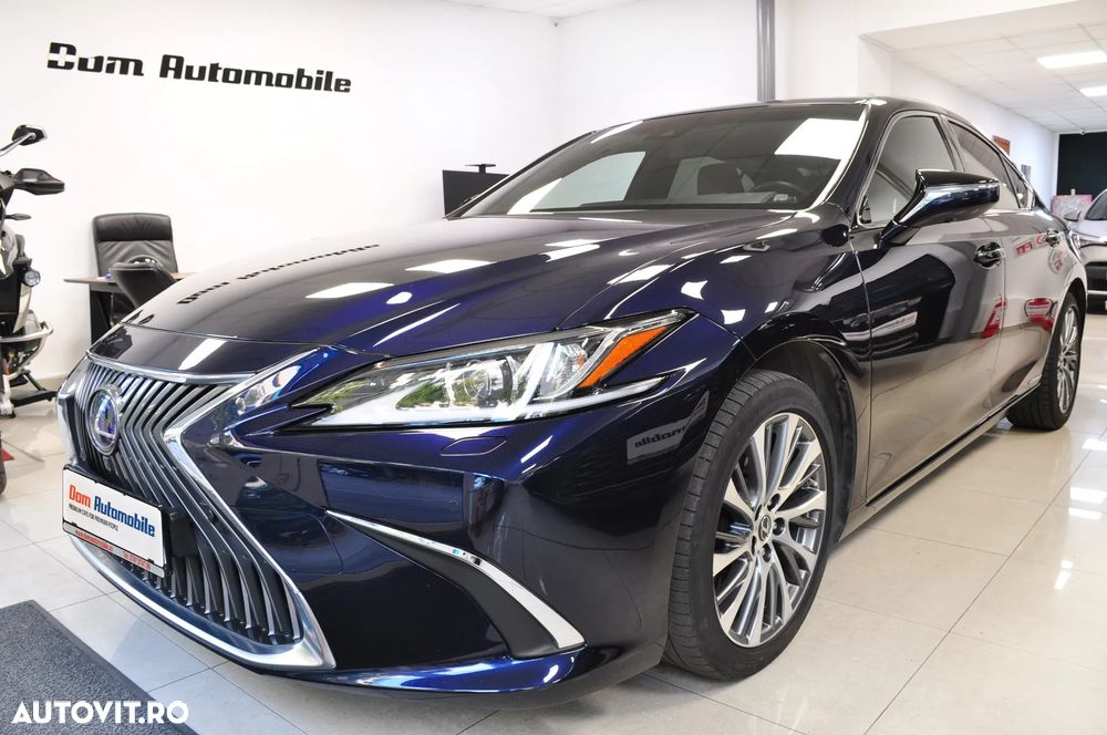 Lexus Seria ES 300h 2.5 TNGA HV 25H- 4X2 CVT Luxury Tech - 1