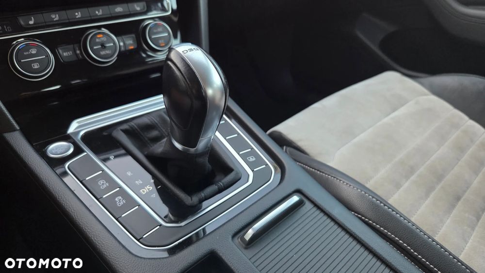 Volkswagen Passat 2.0 TDI BMT Highline DSG - 10