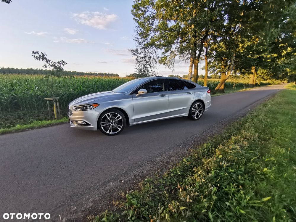 Ford Fusion 2.0 EcoBoost Titanium - 2