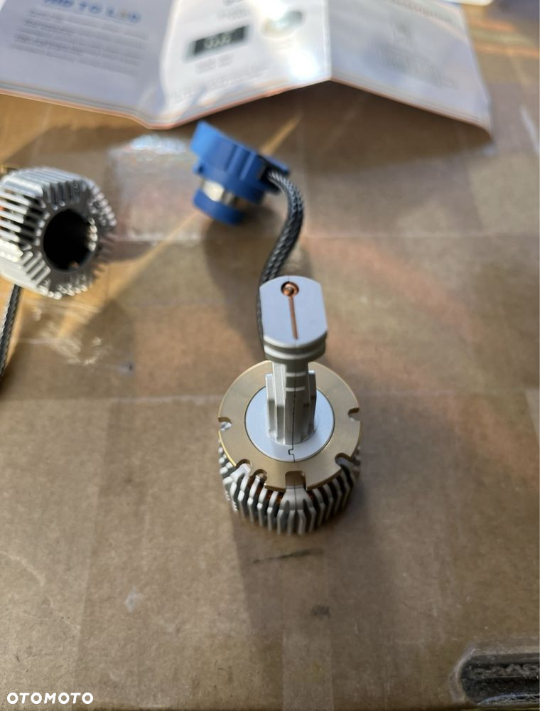Żarówki Led Hid to Led D4S/R 35W 8000lm kolor 6000K włącznik Canbus - 6