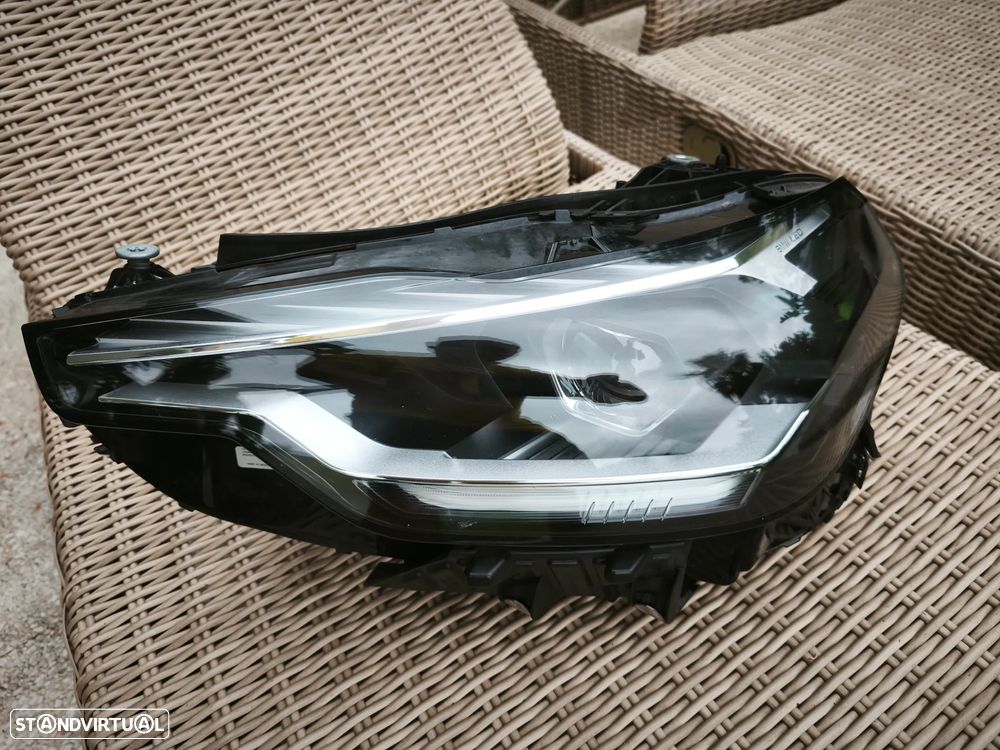 Farol esquerdo full Led BMW serie 2 G42 - 5A320E5 - 1
