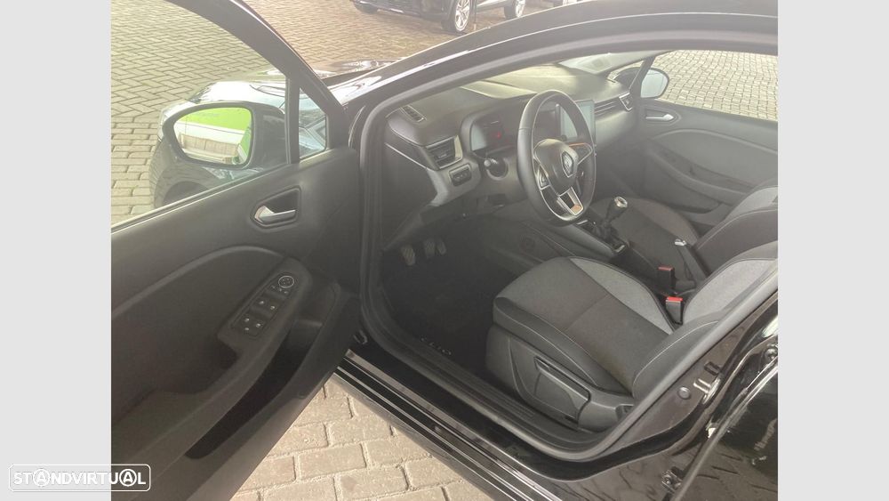 Renault Clio 1.0 TCe Evolution - 5