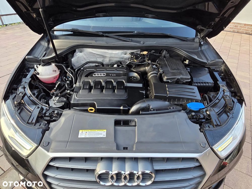 Audi Q3 2.0 TDI Design - 16