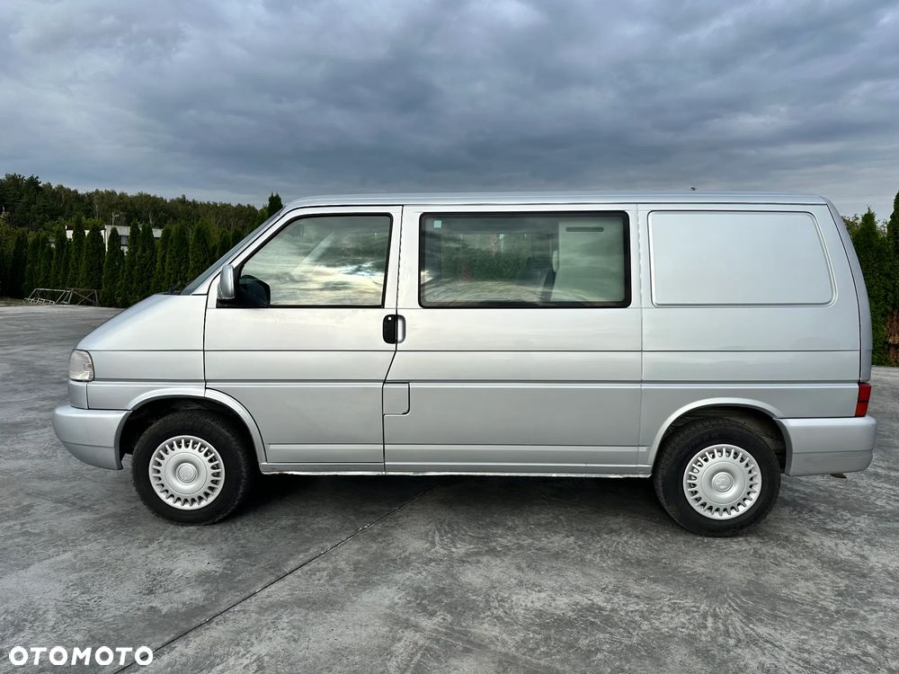Volkswagen TRANSPORTER T4 2.5 TDI 102 KM BRYGADÓWKA 6 OSÓB LIFT - 11