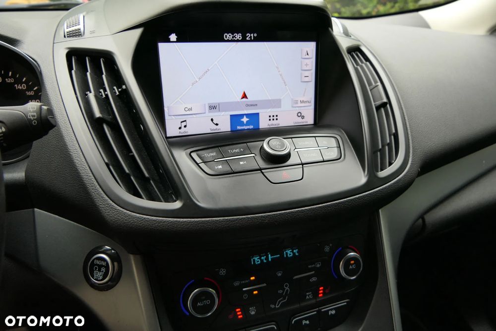 Ford Kuga 1.5 EcoBoost 2x4 ST-Line - 29