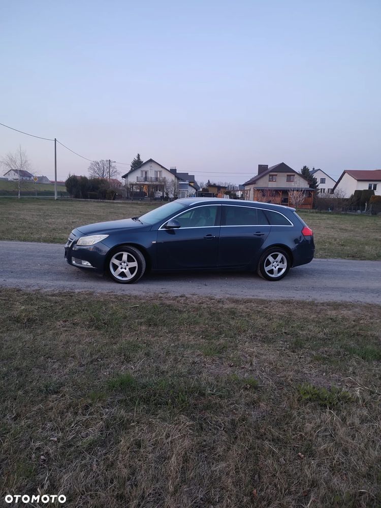 Opel Insignia 2.0 Turbo Edition - 9