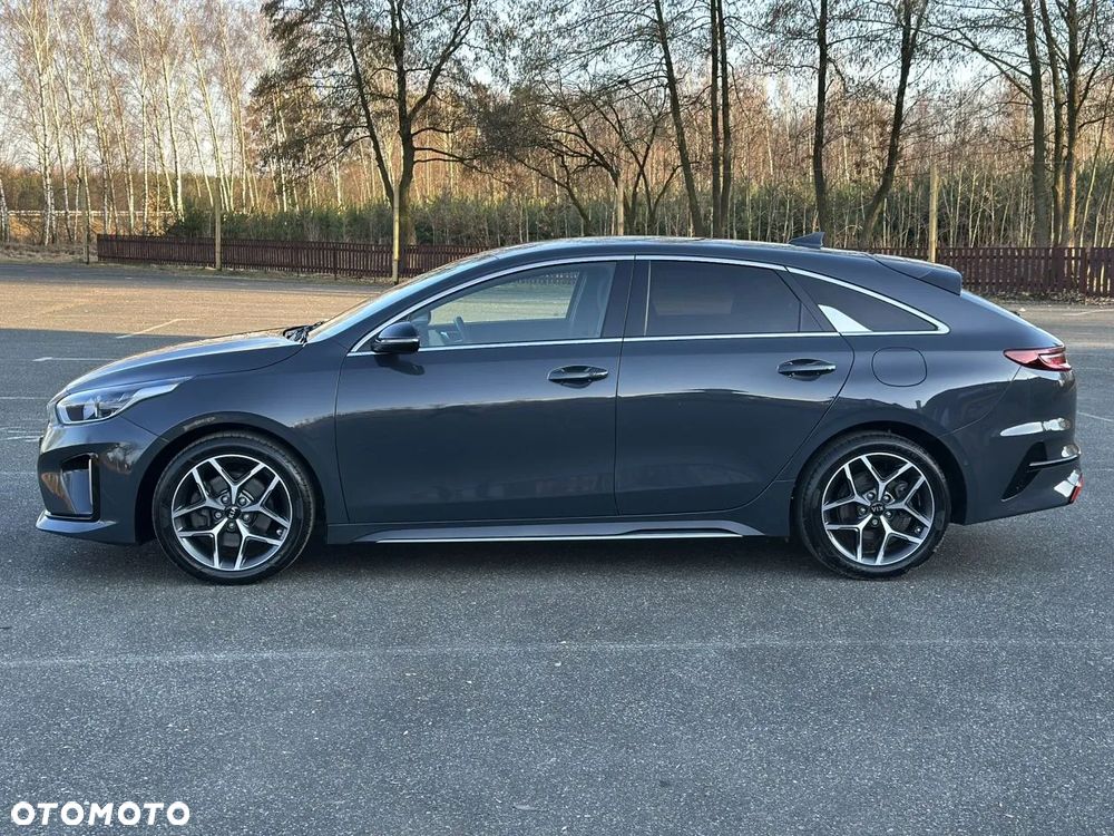 Kia ProCeed 1.4 T-GDI DCT7 OPF GT LINE - 3