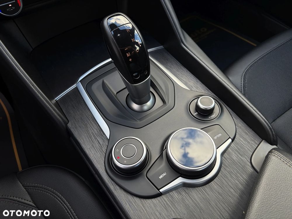 Alfa Romeo Giulia - 29