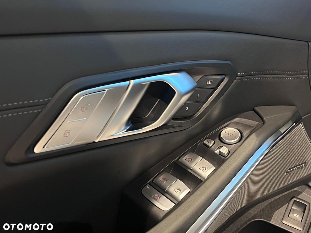 BMW M3 Competition M xDrive - 22