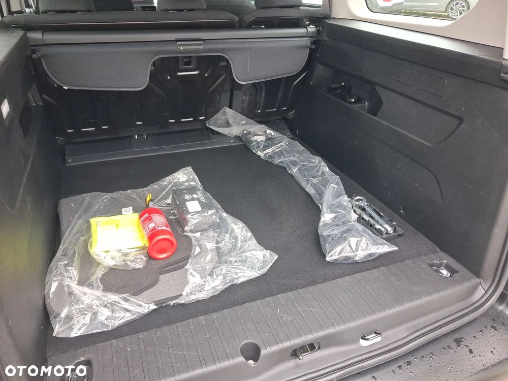 Toyota Proace City Verso Long 1.5 D-4D Business - 26