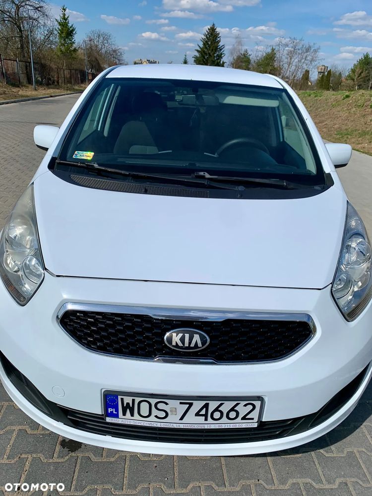 Kia Venga - 12
