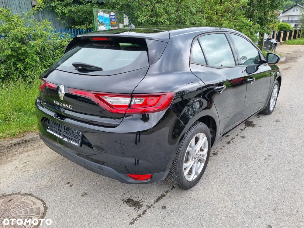 Renault Megane 1.2 Energy TCe Life - 5