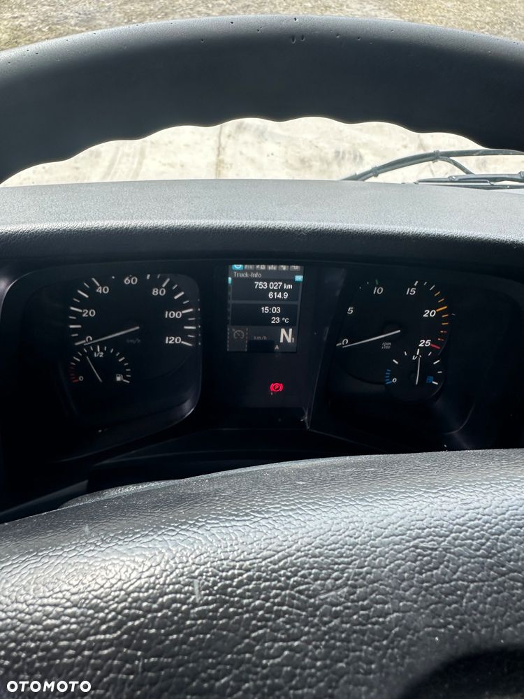 Mercedes-Benz HAD Arocs - 18