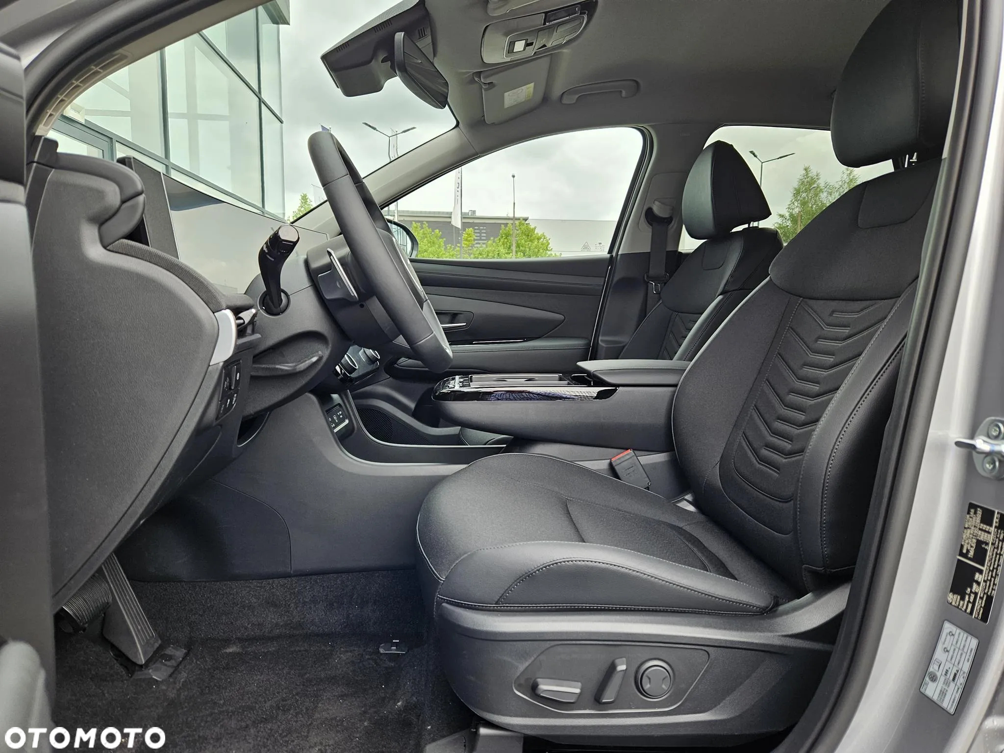 Hyundai Tucson 1.6 T-GDi HEV Executive 2WD - 18