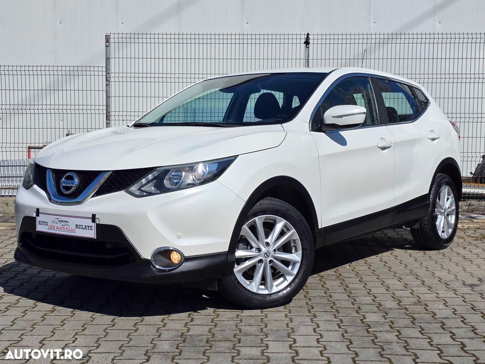 Nissan Qashqai 1.5 DCI N-Connecta - 1