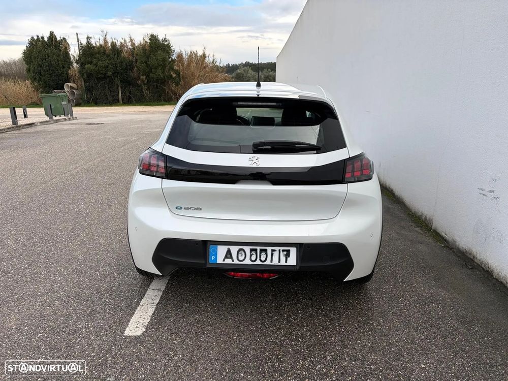 Peugeot e-208 50 kWh Active Pack - 7