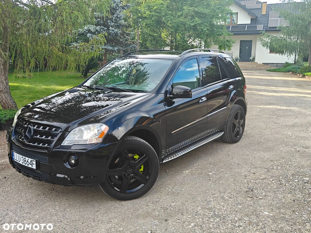 Mercedes-Benz ML - 1