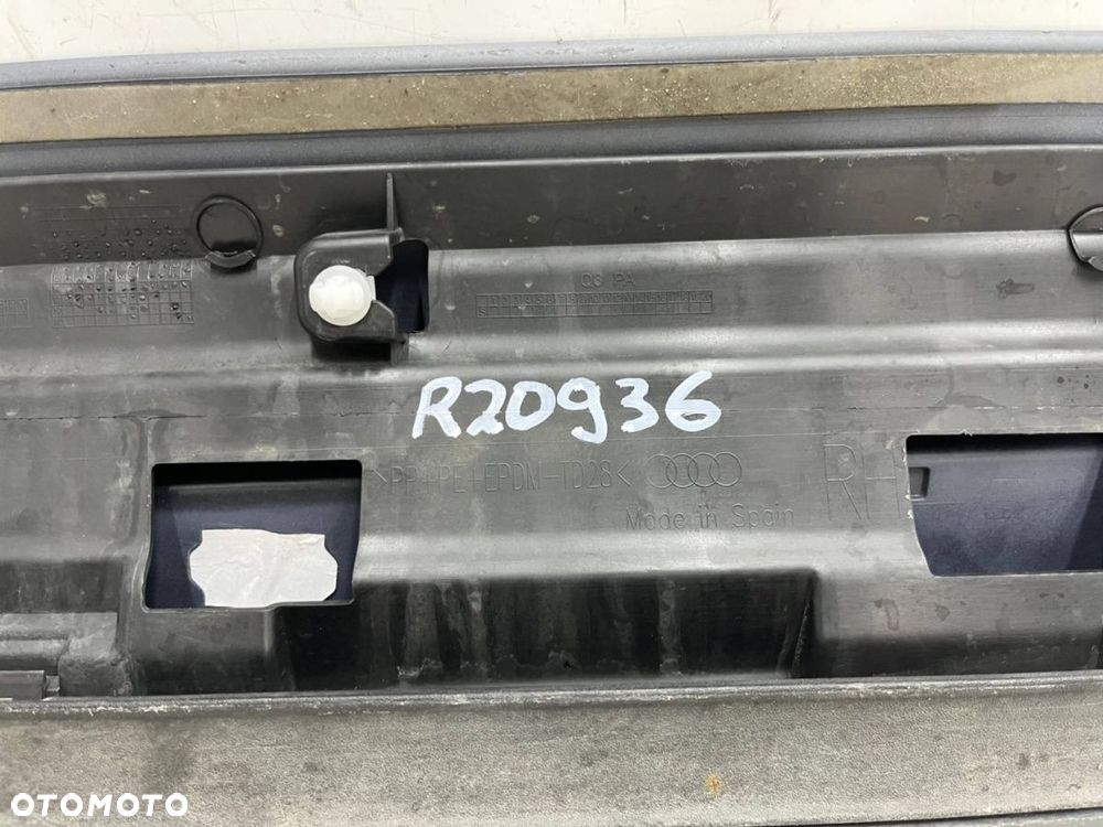 Listwa Audi Q3 I 8u 11-18r. prawa przednia dolna nakładka drzwi boczna prawy przód 8U0853960 - 16