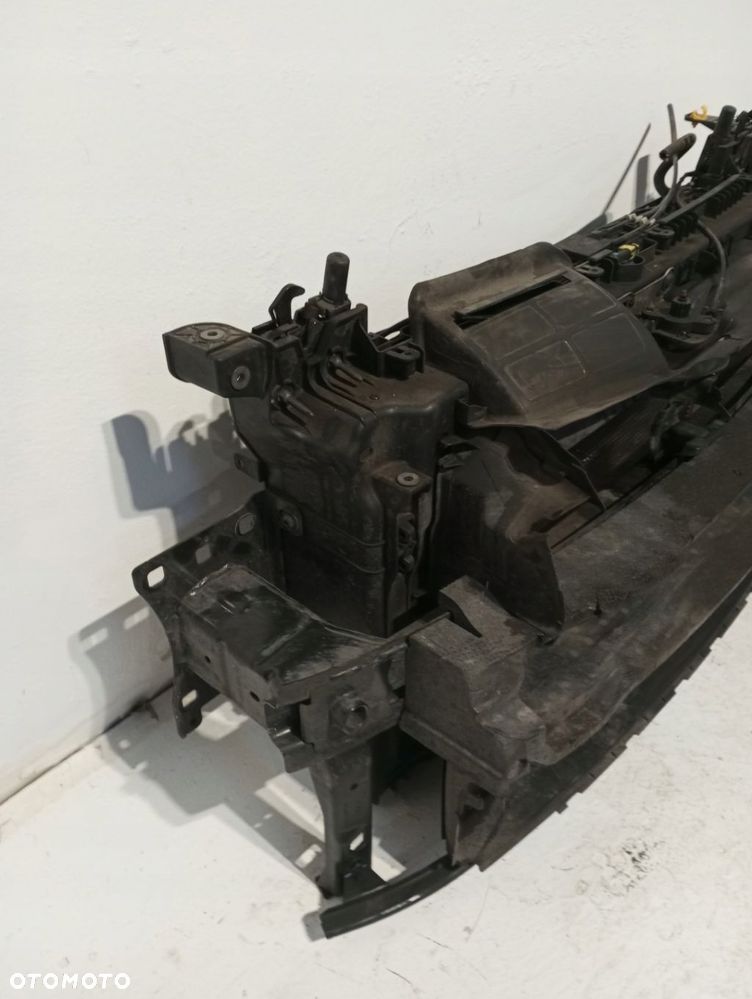 Pas przedni chłodnice SKODA SCALA 1,0TSI - 3