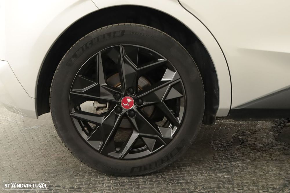 DS DS4 1.2 PureTech Performance Line EAT8 - 5