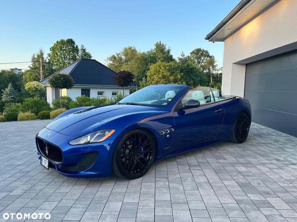 Maserati GranCabrio - 13