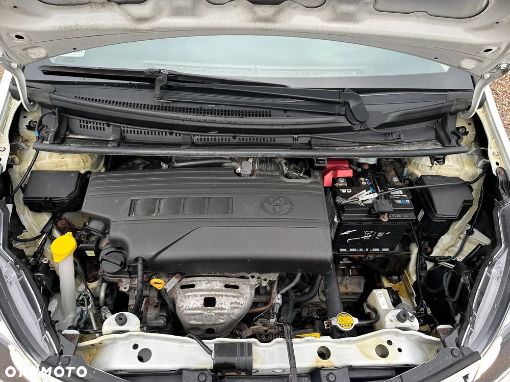 Toyota Yaris - 27