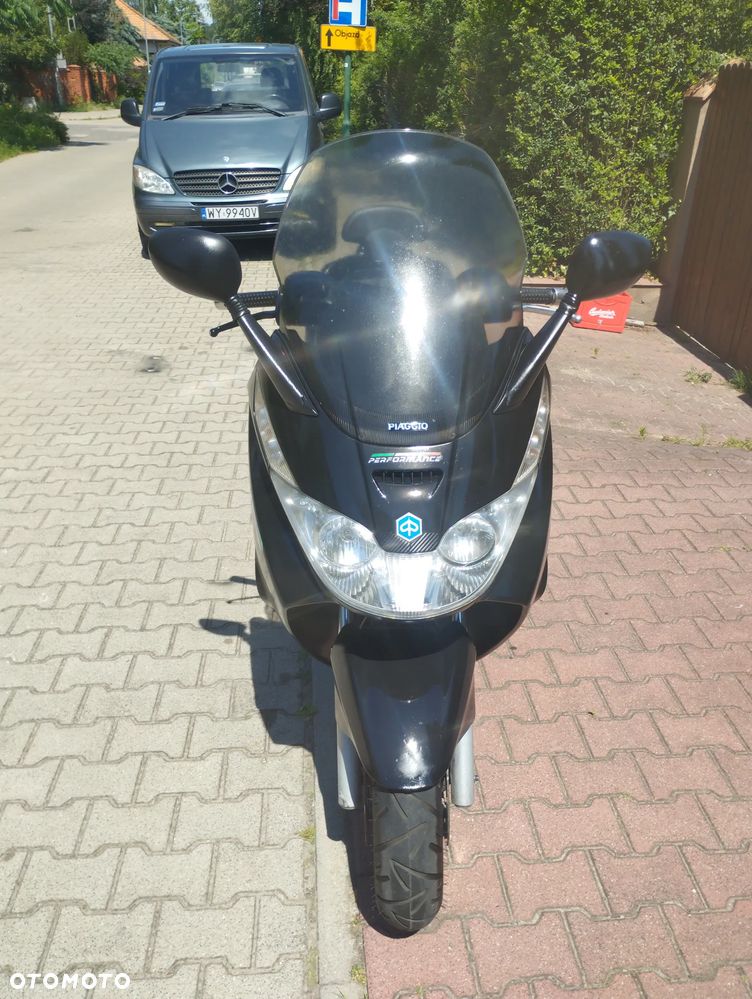 Piaggio X8 - 8