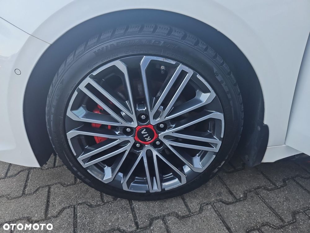 Kia ProCeed 1.6 T-GDI GT DCT - 18