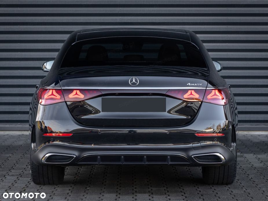 Mercedes-Benz Klasa E 220 d mHEV 4-Matic AMG 9G-Tronic - 7