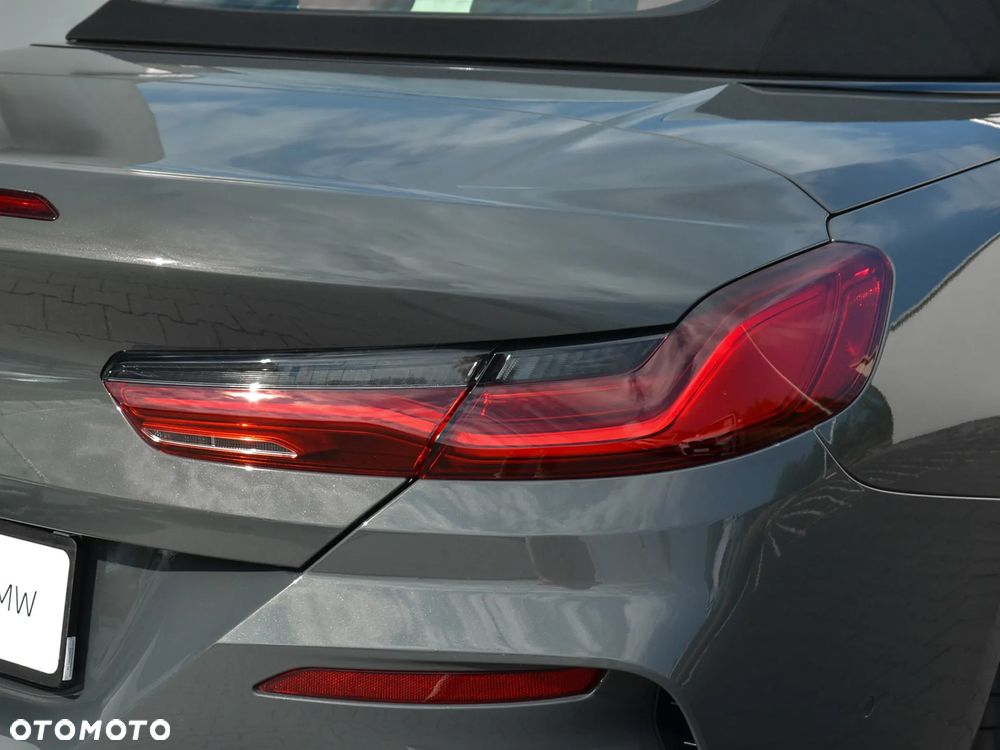 BMW Seria 8 840i xDrive - 14