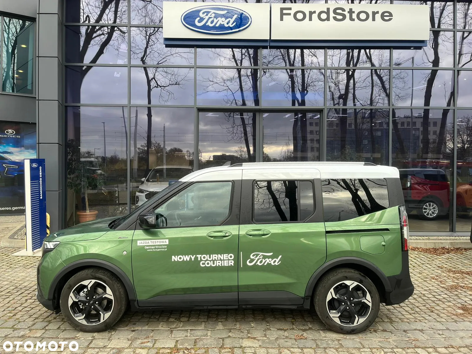 Ford Tourneo Courier 1.0 EcoBoost Active - 11