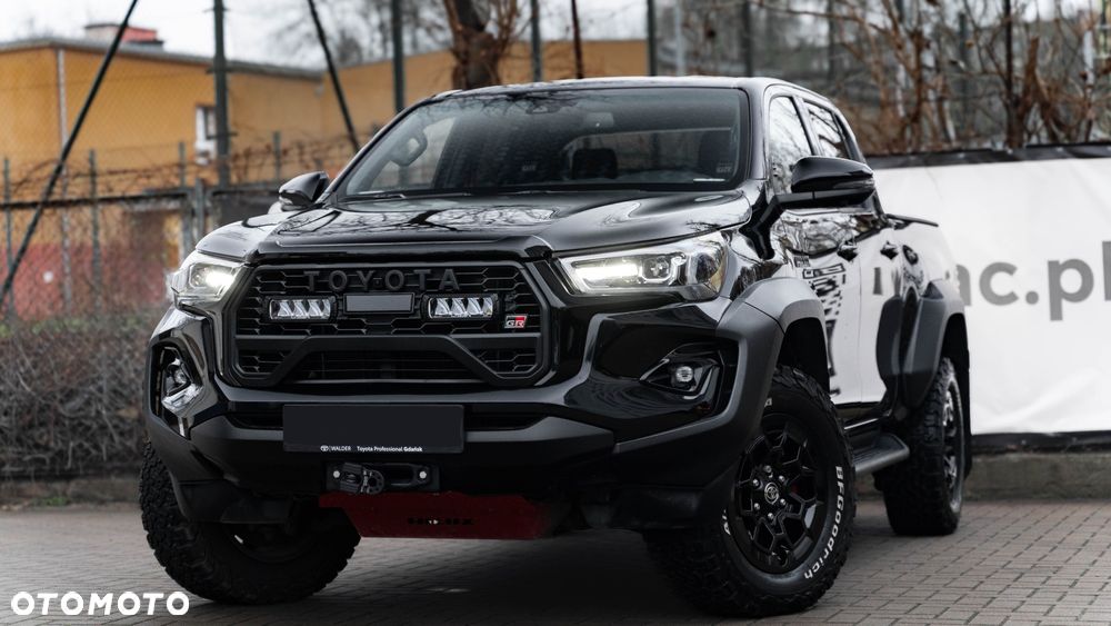 Toyota Hilux 2.8 D-4D Double Cab GR Sport II 4x4 - 3
