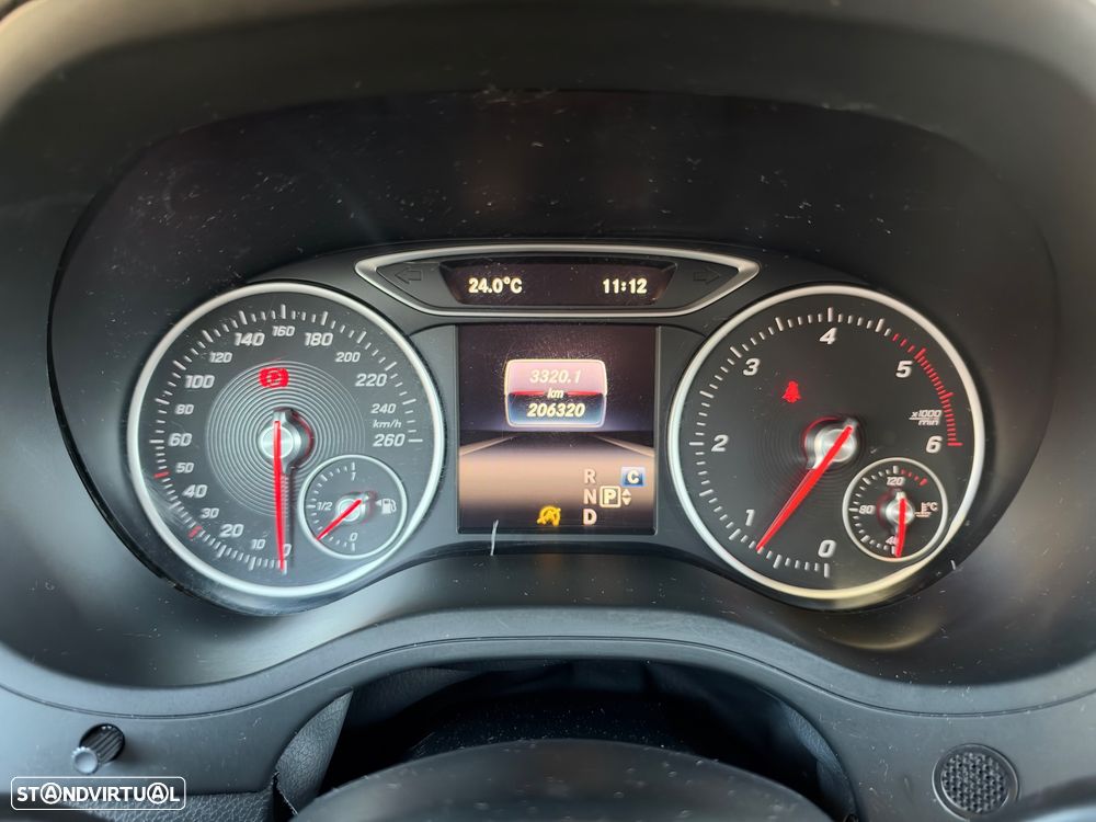Mercedes-Benz B 220 (CDI) d 7G-DCT - 17