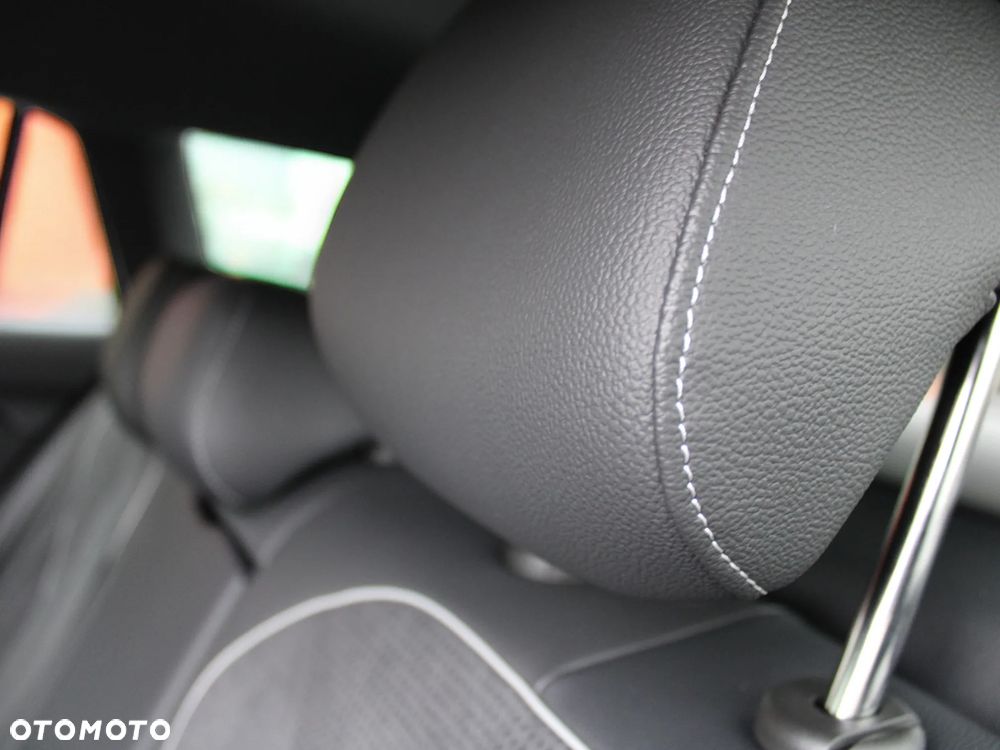 Skoda Superb 2.0 TSI Sportline DSG - 23