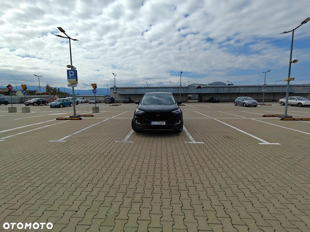 Ford Edge - 7