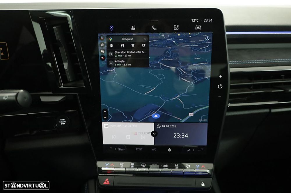 Renault Austral 1.2 E-Tech Techno Espirit - 11