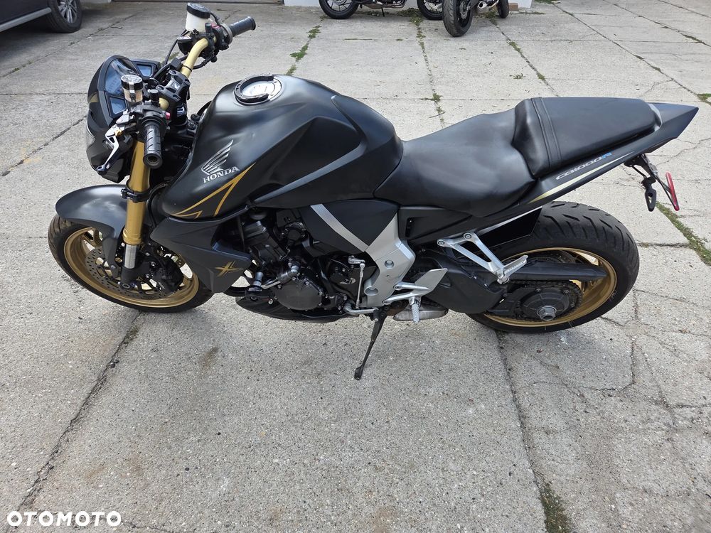 Honda CB - 11