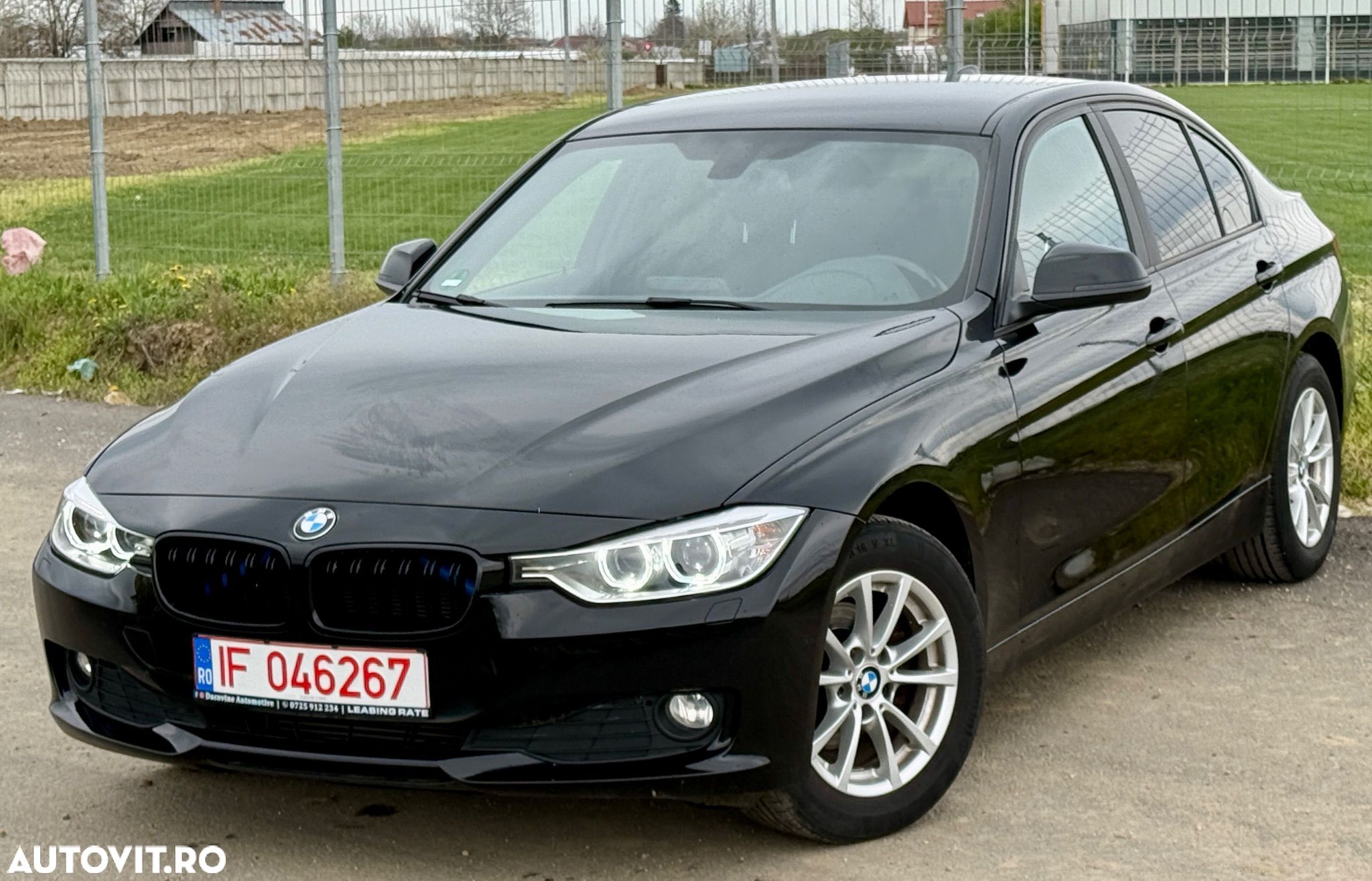 BMW Seria 3 316i - 1