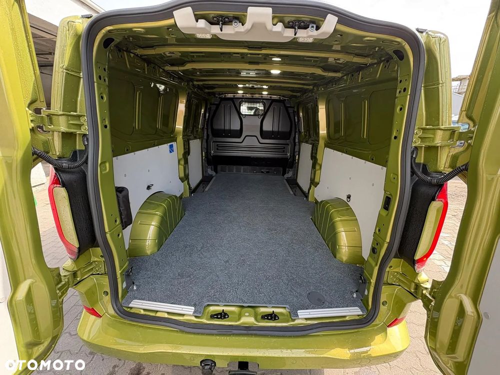 Volkswagen Transporter Furgon - 10