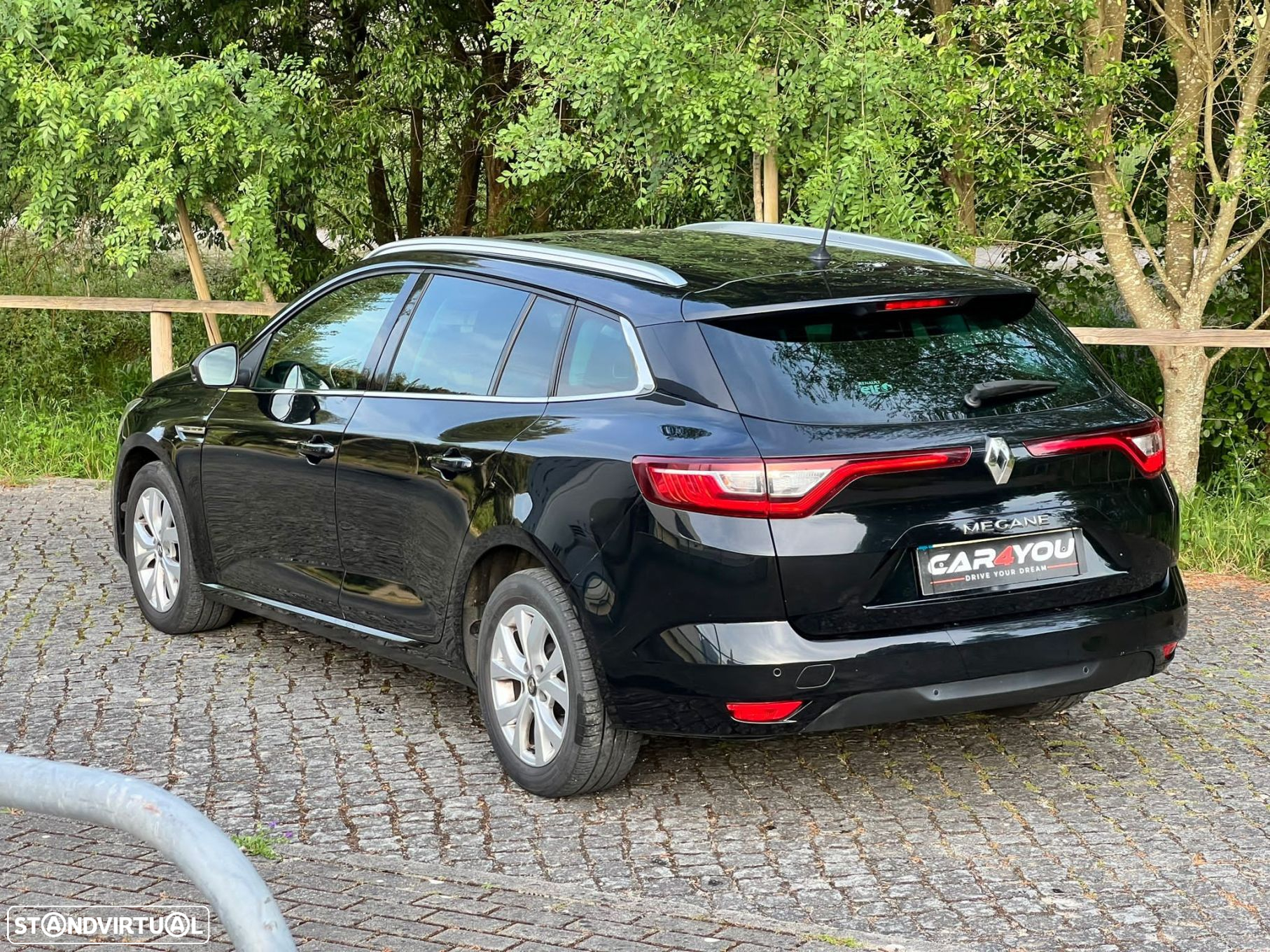 Renault Mégane Sport Tourer 1.3 TCe Limited - 12