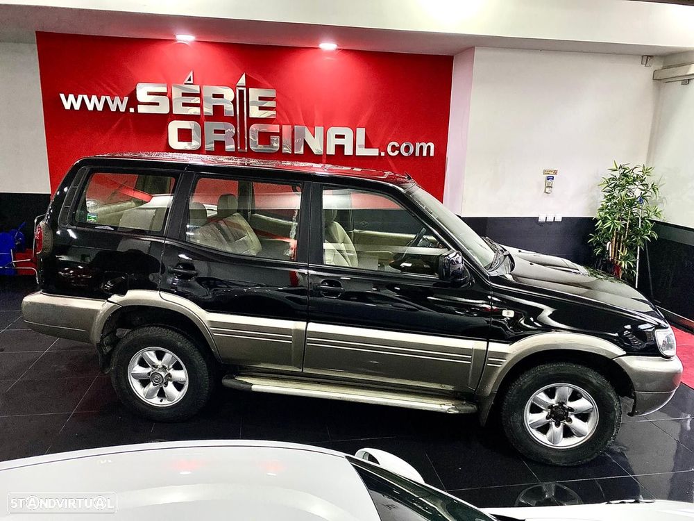 Nissan Terrano II 2.7 TDi Luxury - 4