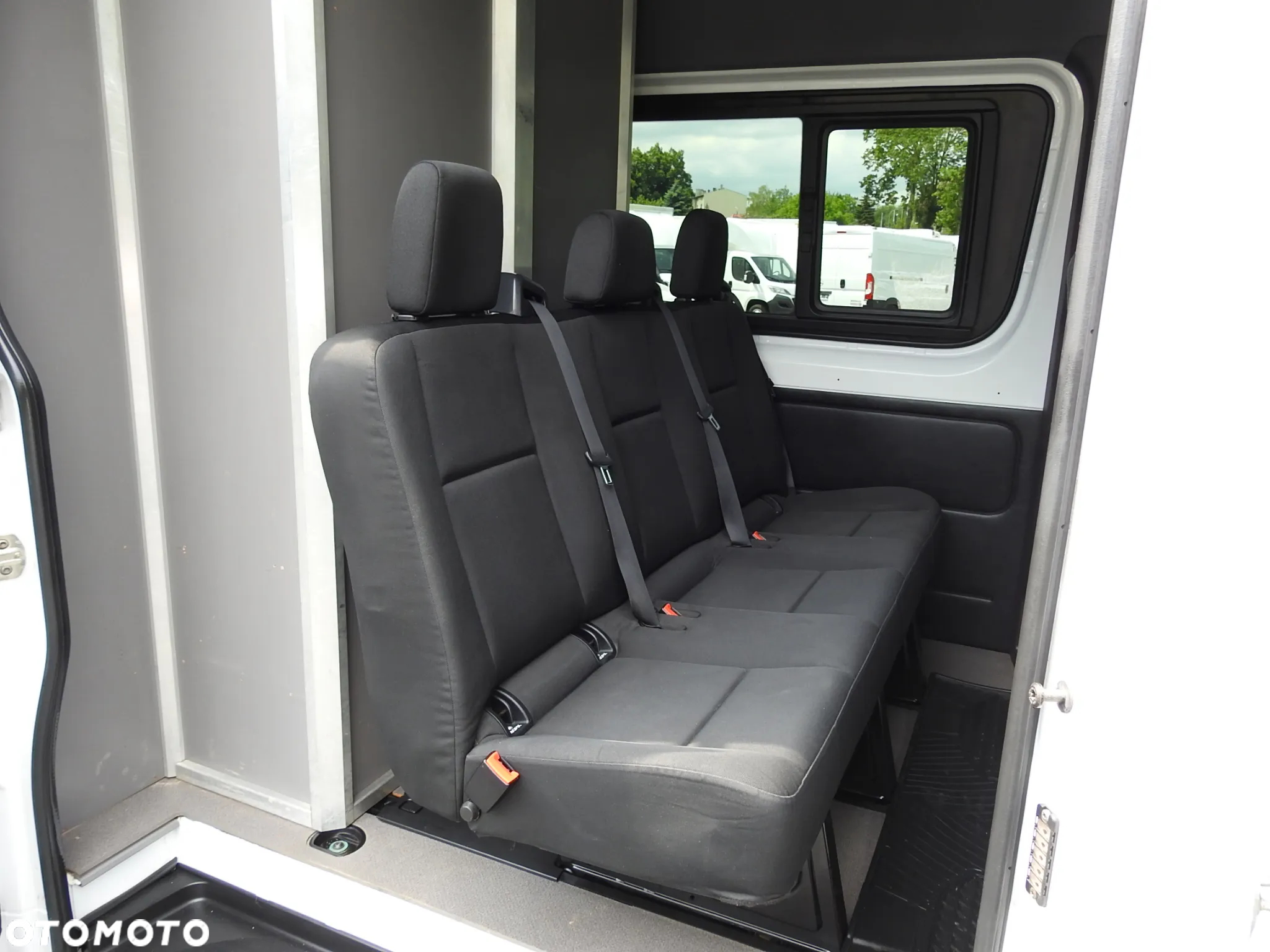 Mercedes-Benz SPRINTER FURGON BRYGADÓWKA 5 MIEJSC TEMPOMAT NAWIGACJA KLIMATYZACJA AUTOMAT 160KM [ 189239 ] - 37